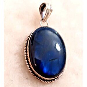 Labradorite Pendant Sterling Large Blue Flash (1145)
